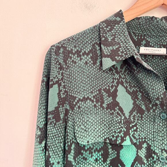Equipment Ombre Snakeskin Button Up Silk Blouse Size S Green - Picture 4 of 6